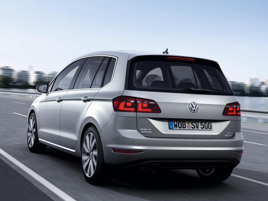  Volkswagen Golf Sportsvan Concept 2013 года  (фото 10 из 14)